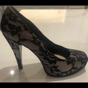Nine West Black lace Heels